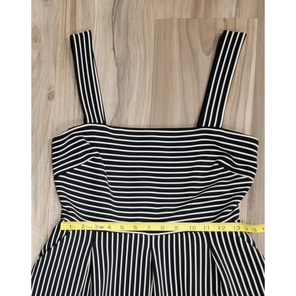 Banana Republic Striped Summer Dress - Picture 3 of 11